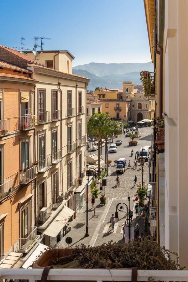 Отель Palazzo Starace Сорренто Экстерьер фото
